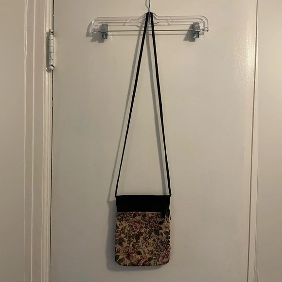 Tapestry Crossbody Purse Bag - Picture 2 of 8